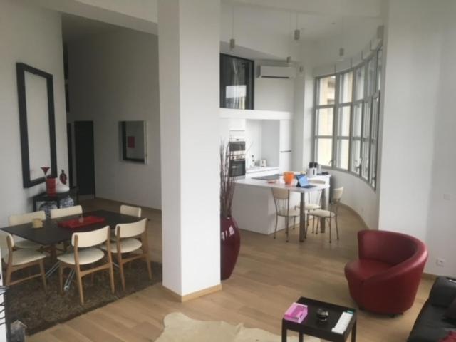 Loft Des Sacres - Vue Unique Sur La Cathedrale Apartamento Reims Exterior foto